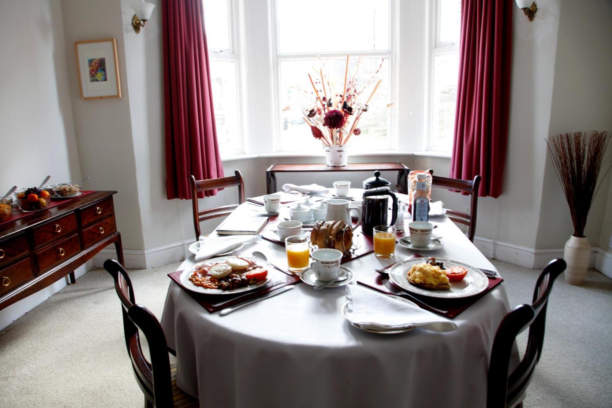 Weston House Bed & Breakfast Bampton  Exterior photo
